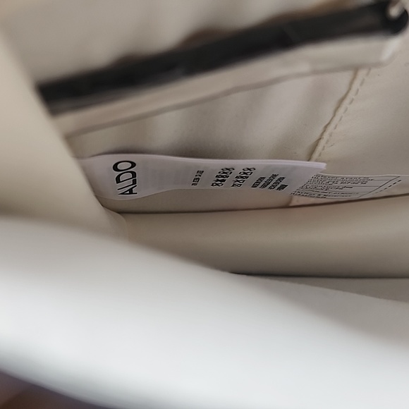 NWT. Aldo White Purse. - Picture 12 of 16